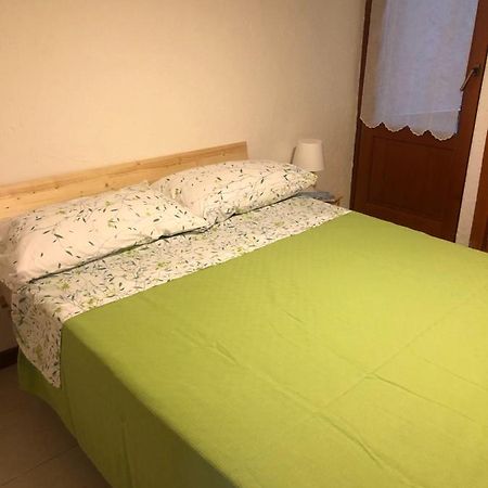 La Casa Di Rox Ad Aosta - Small Holiday Apartment In Central Aosta - Alloggio Ad Uso Turistico - Vda - Aosta - N 0304 Εξωτερικό φωτογραφία
